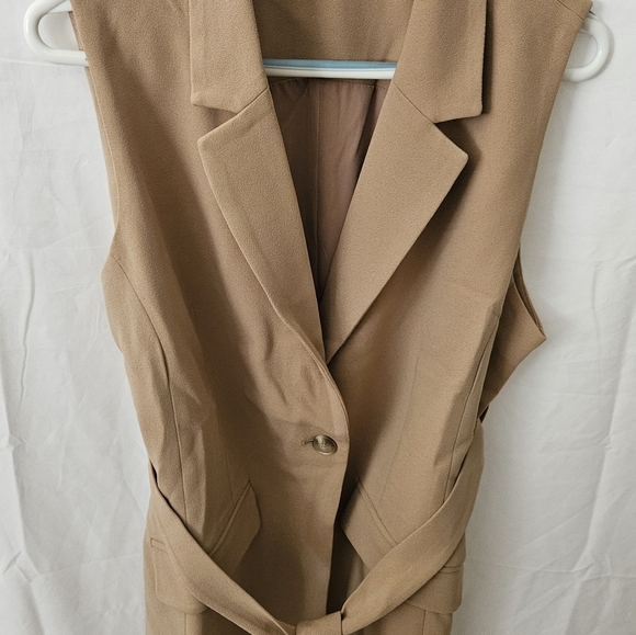 Kate & Mallory Jackets & Blazers - Kate & Mallory Tan Sleeveless Blazer